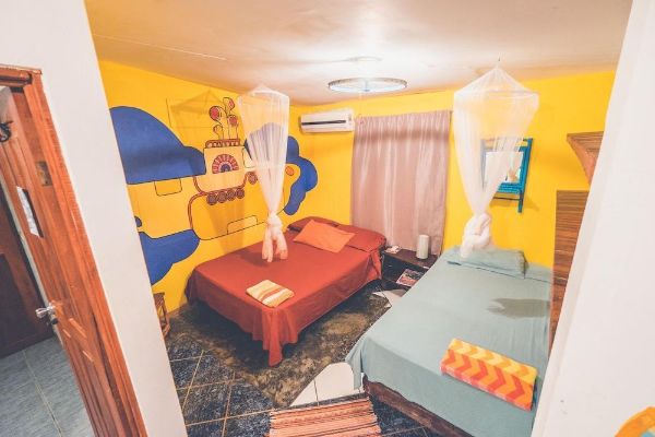 Pura Vida Hostel (Tamarindo)